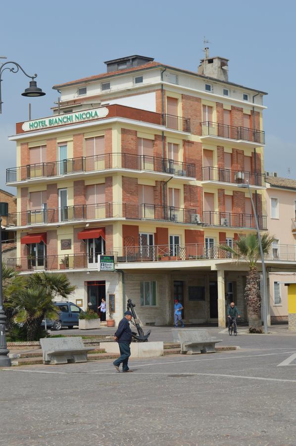 Hotel Bianchi Nicola بورتو ريكاناتي المظهر الخارجي الصورة