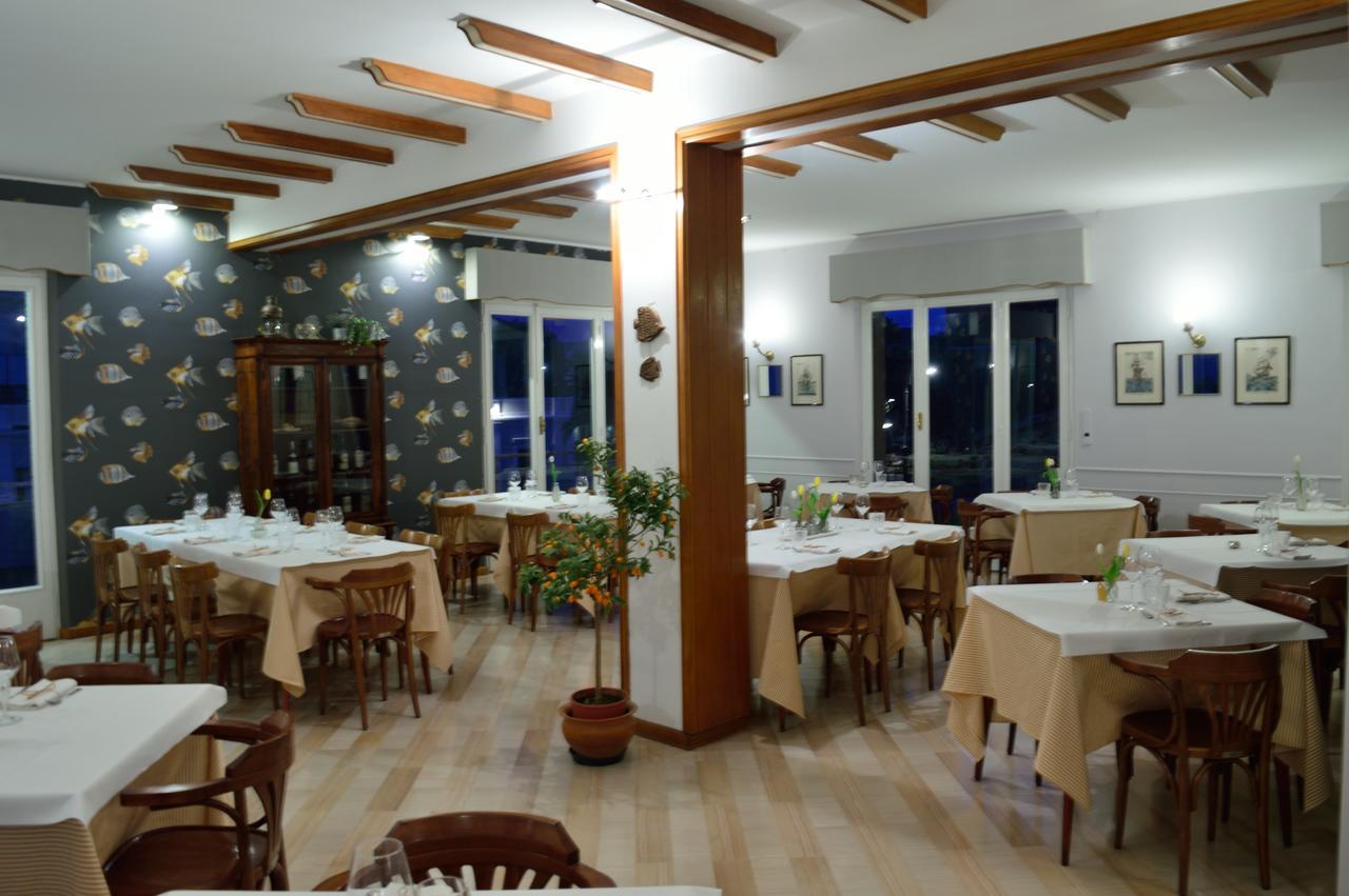 Hotel Bianchi Nicola بورتو ريكاناتي المظهر الخارجي الصورة
